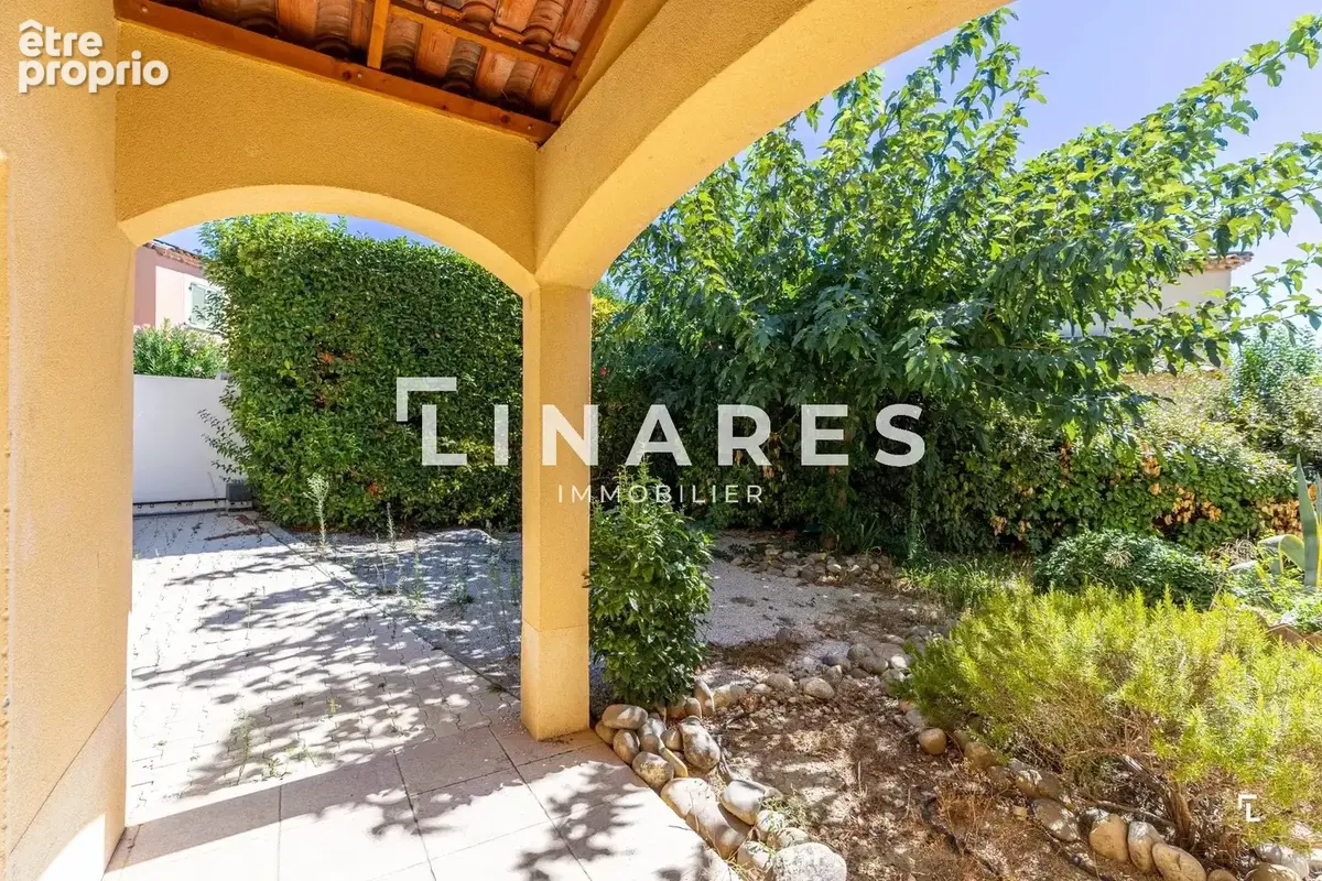 LA VILLA PALAMA - Villa T7 de 154 m2 - Piscine - Terrain de 576 m2 - 13013 Château-Gombert - photo 21