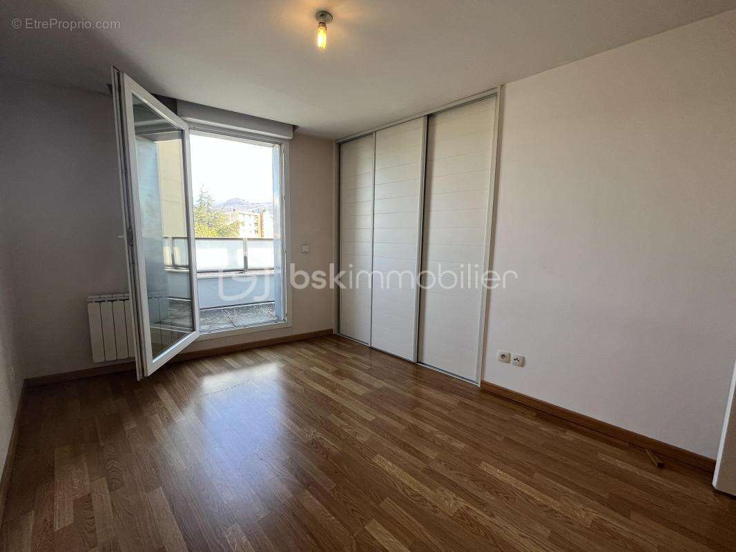 EXCLUSIVITÉ : Vivez au Sommet – T3 avec Balcon Panoramique de 25 m² - photo 6