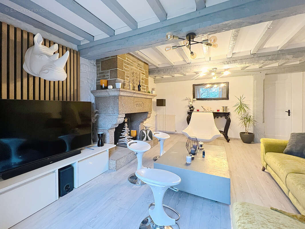 Maison à LA BLOUTIERE
