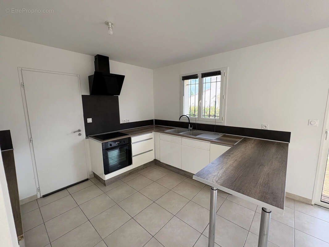 Maison à SAINT-GENIES-DE-MALGOIRES