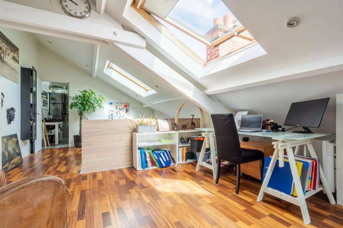 Duplex Cosy 2 pièces de 56 m² situé à Villemomble - photo 10
