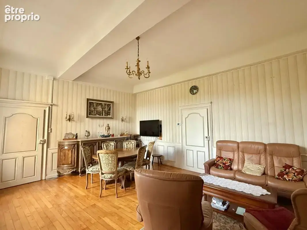 Saint-jean-de-losne – maison de caractère de 284 m² – terrain de 1 224 m² – dépendances et fort potentiel - photo 35