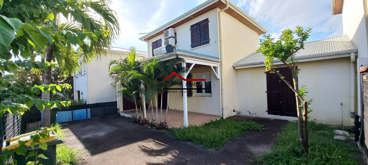 Maison à CASE-PILOTE