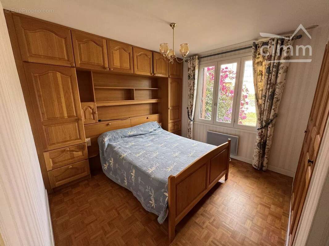Maison à MARAT