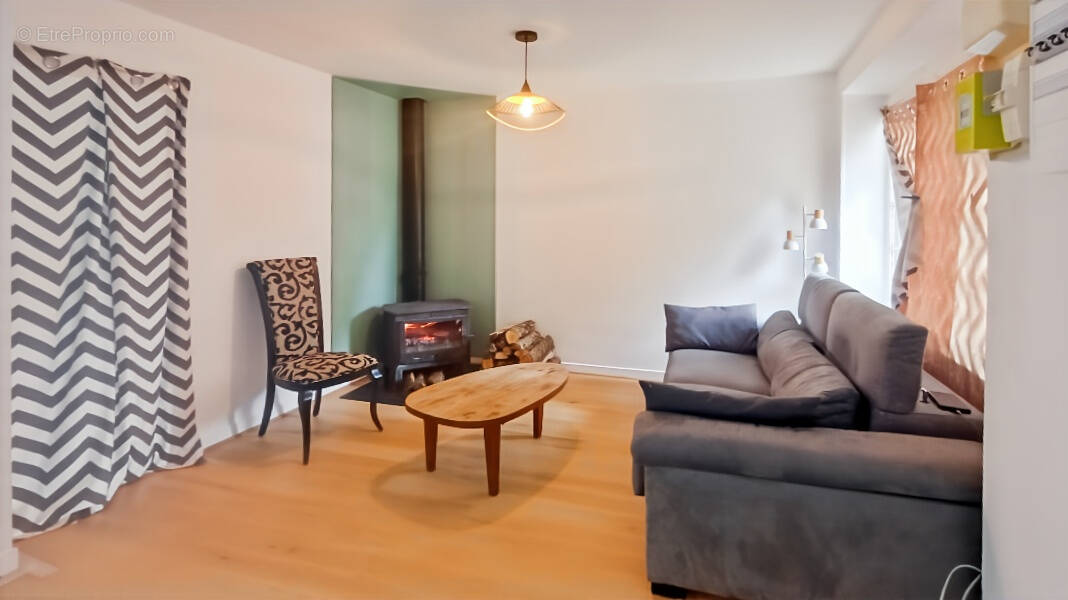 Maison à EGUZON-CHANTOME