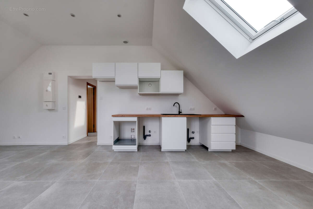 Appartement à LIMOURS