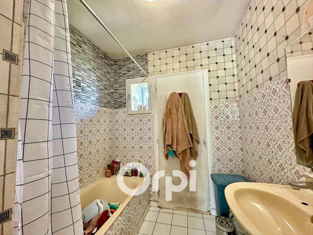 Appartement à VILLARD-BONNOT