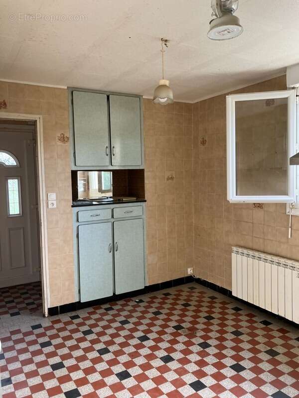 Maison à SAINT-NICOLAS-DU-PELEM