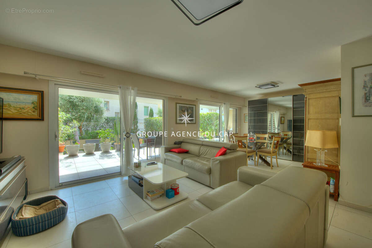 Appartement à SAINT-RAPHAEL