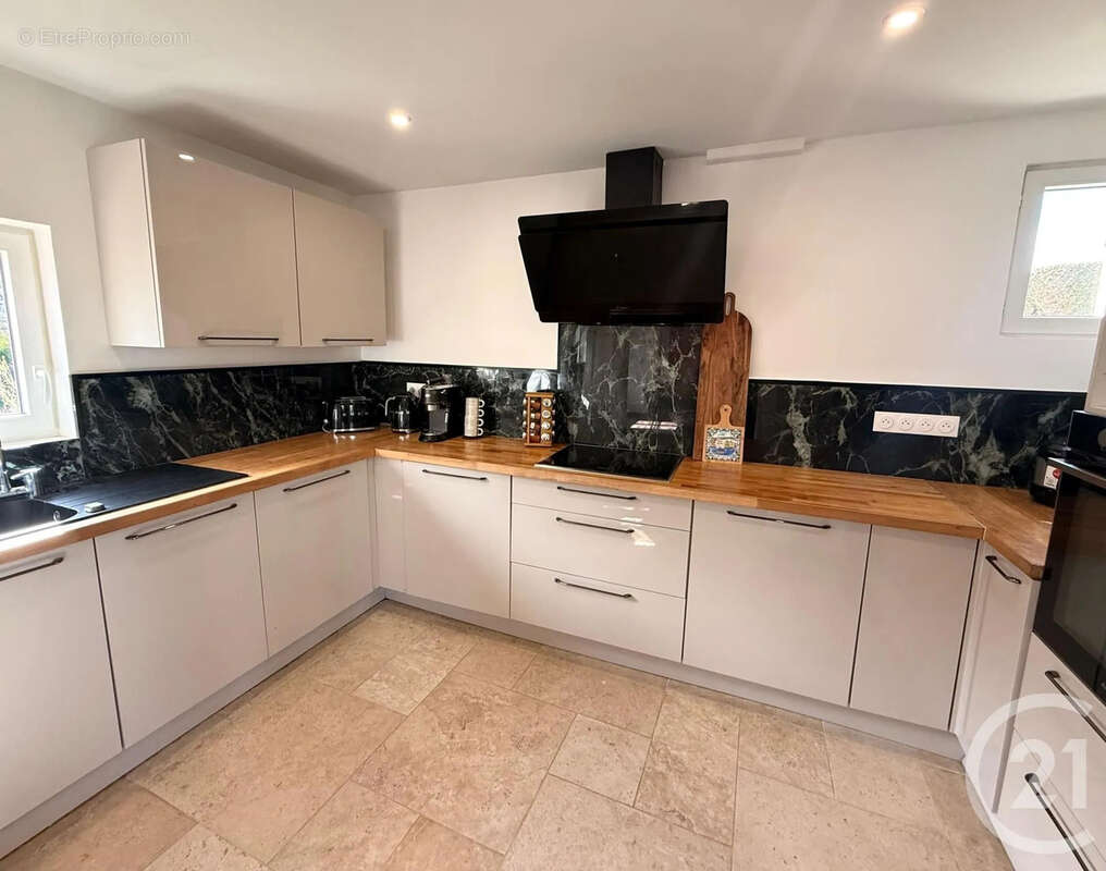 Maison à CHAUMONT-EN-VEXIN