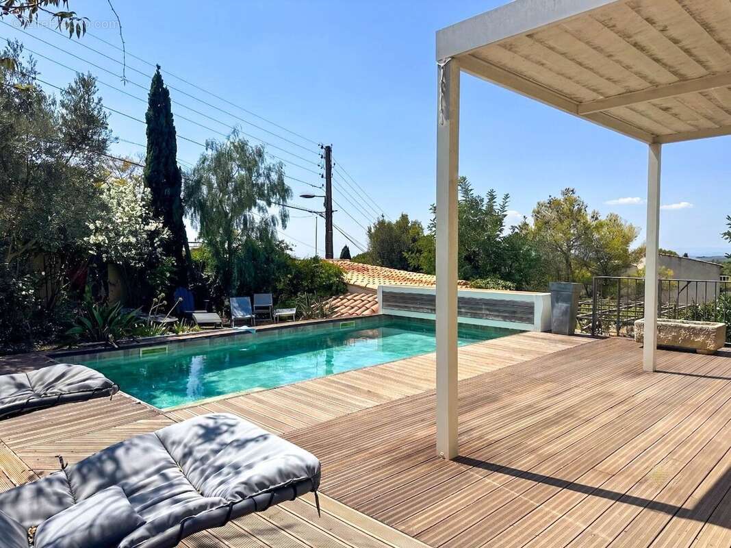 En exclusivité  maison contemporaine de 159 m² avec piscine - photo 2