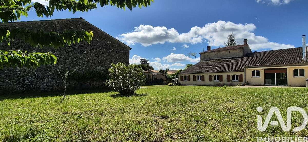 Photo 6 - Maison à SAINT-SAUVEUR