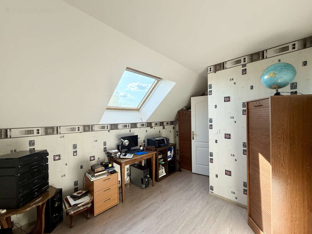 Maison à COULOMMIERS