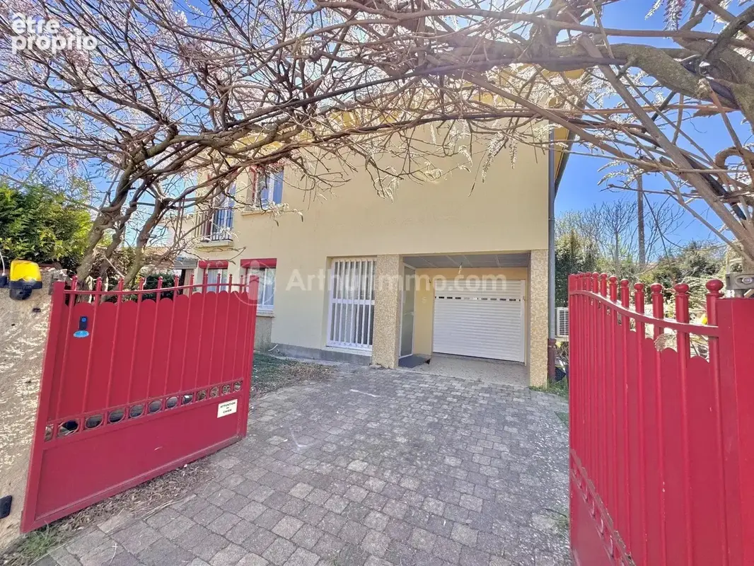 Maison à COURNON-D'AUVERGNE