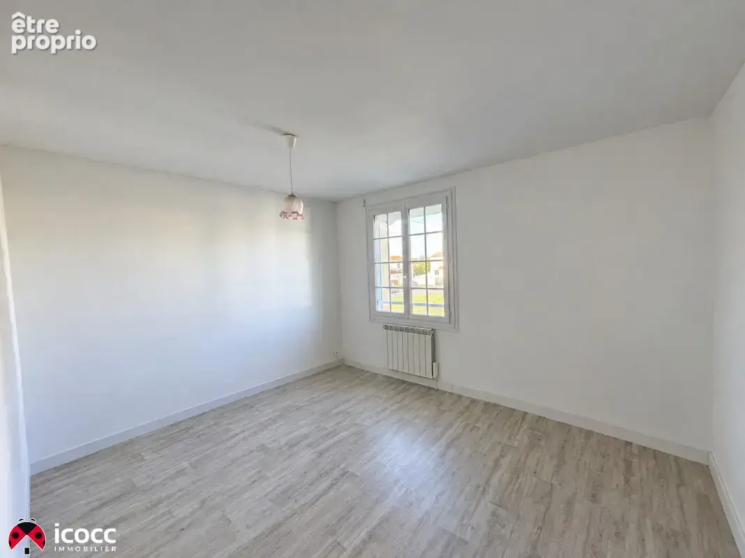 Maison 5 pièces 90 m² à vendre à Lucon (85400) - photo 5