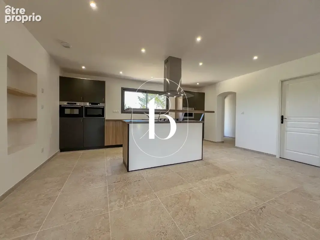 Maison 265 m² à Goudargues  - photo 13