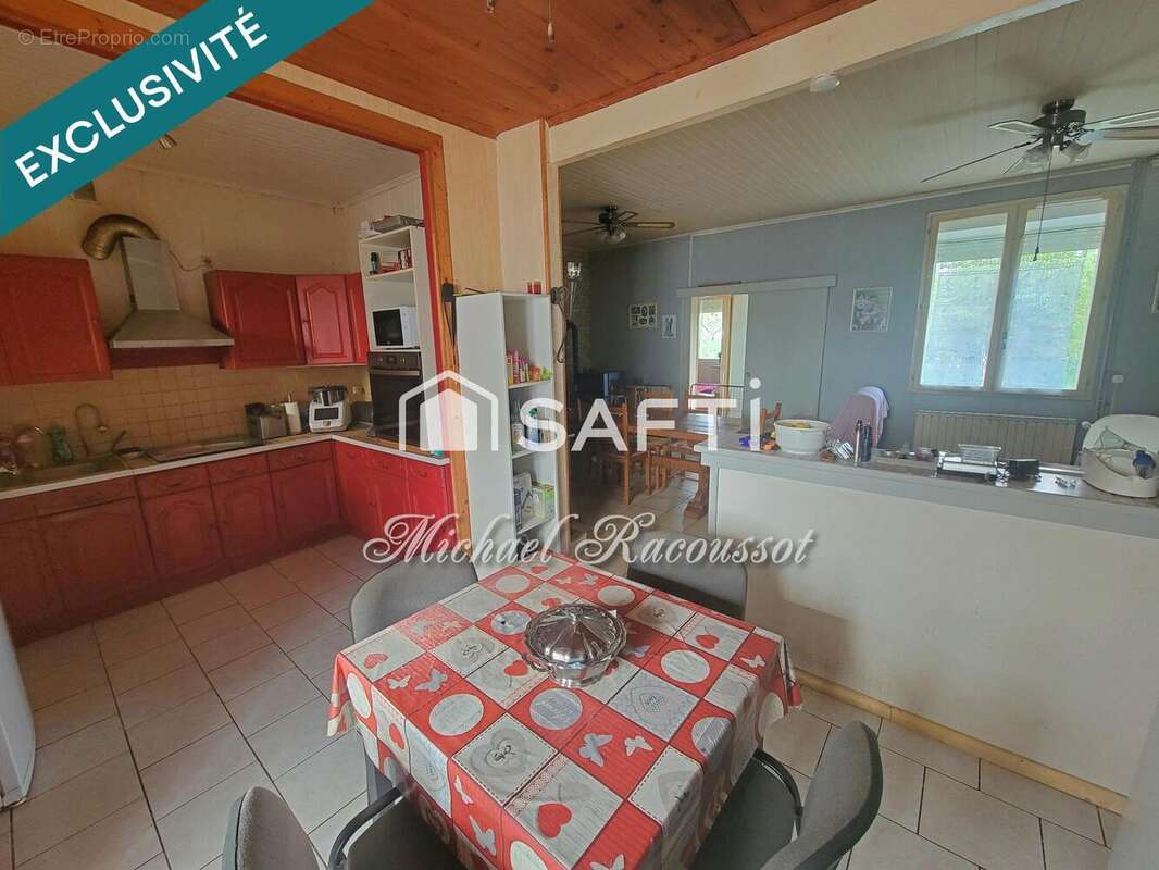 Photo 2 - Maison à SAINT-LAURENT-D'ANDENAY