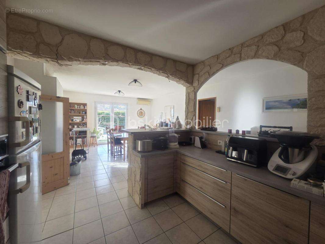 Maison à CERESTE