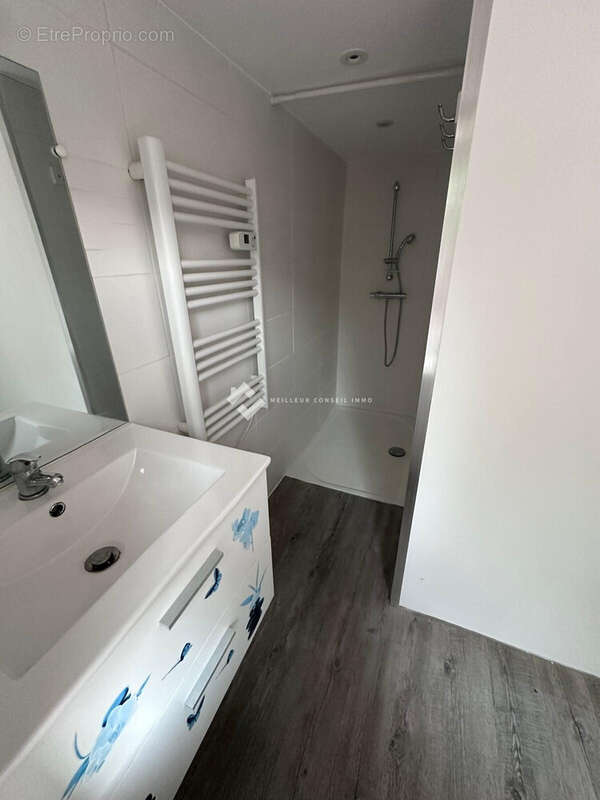Maison 94 m² à La Monnerie-Le-Montel  - photo 4