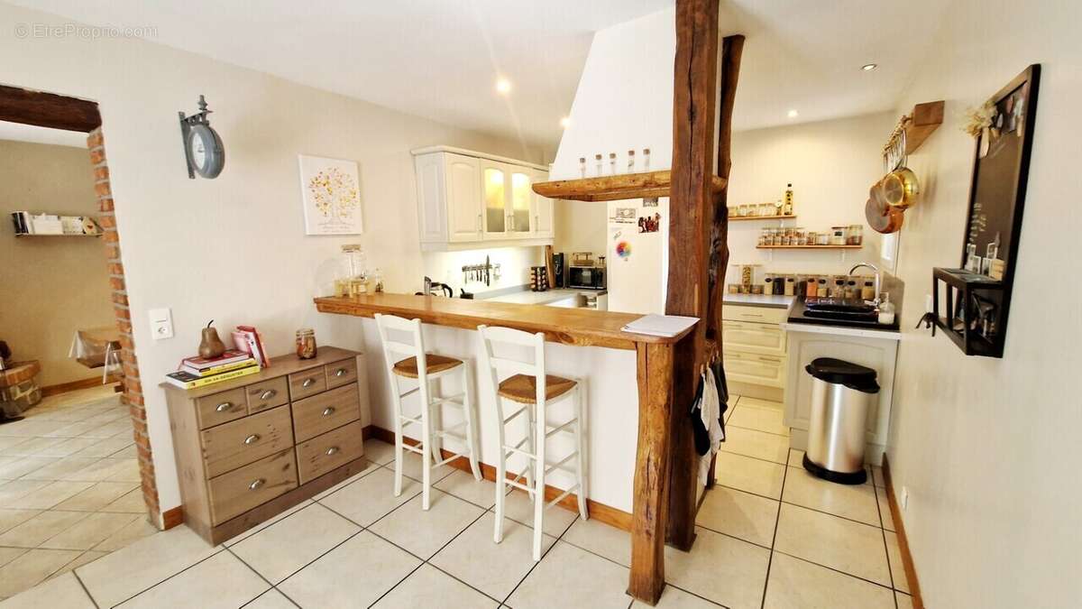 Maison à SAINT-MARTIN-EN-CAMPAGNE