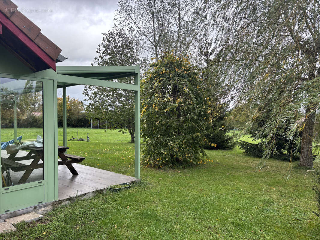 Maison à AUTRY-ISSARDS