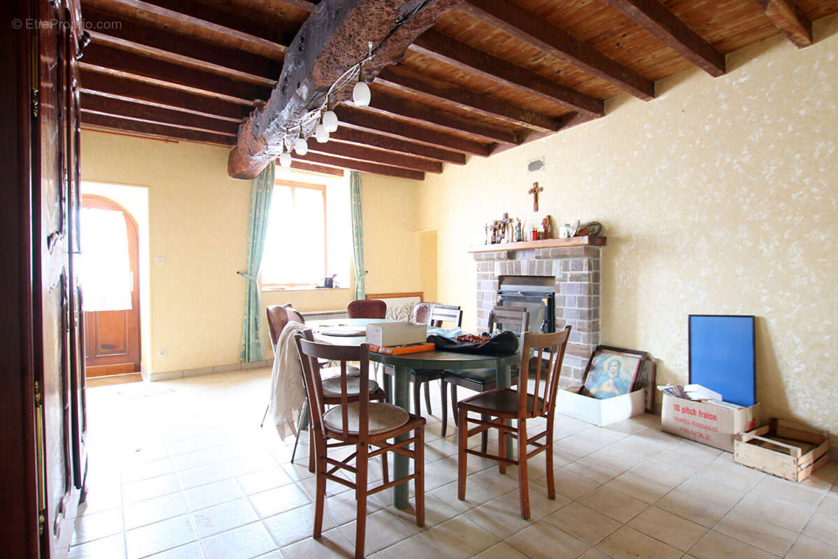Maison Le Petit Fougeray 4 pièce(s) 85 m2 - photo 2