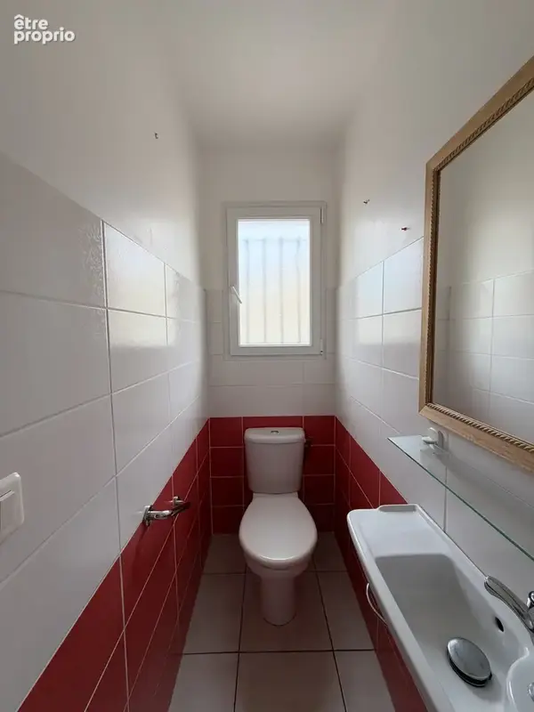 Maison à vendre à Arles-sur-Tech, proche du collège. - photo 9