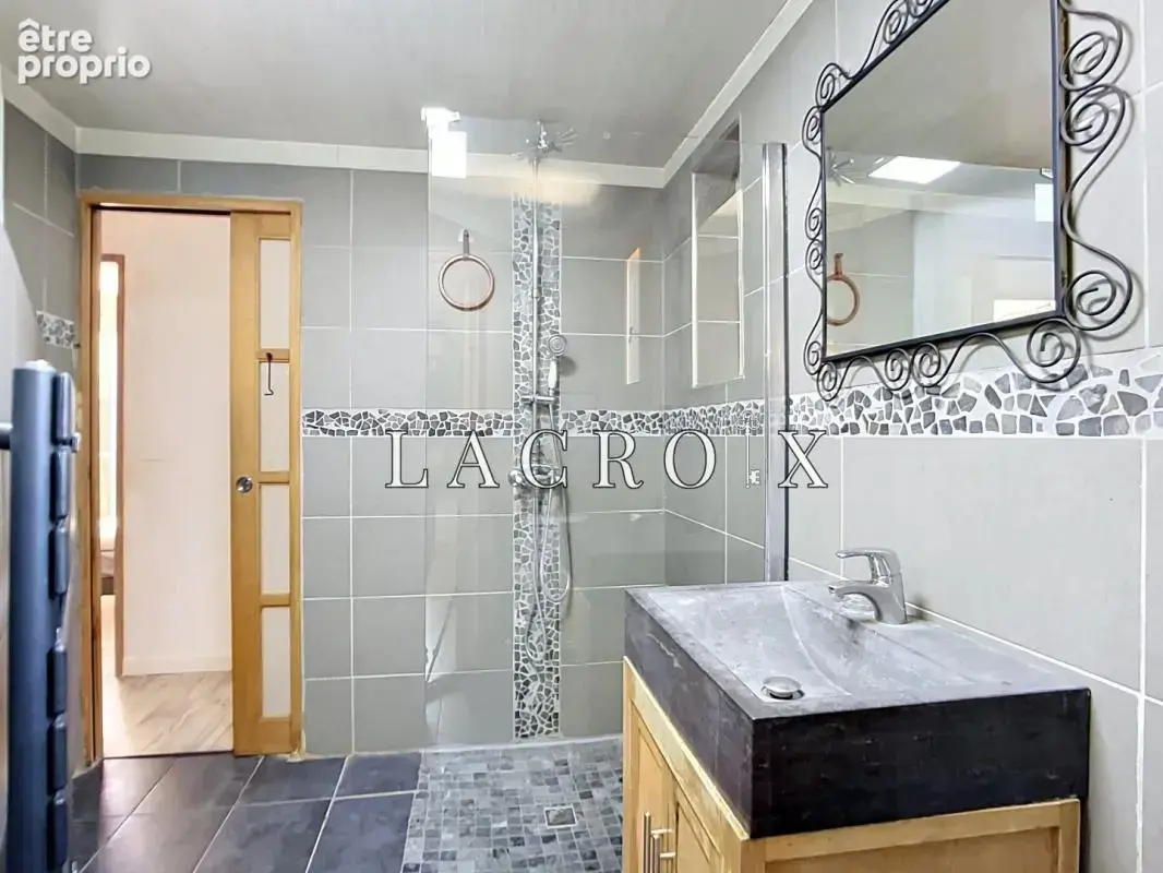 Maison 8 pièces 225 m² à vendre à Althen-Des-Paluds (84210) - photo 17