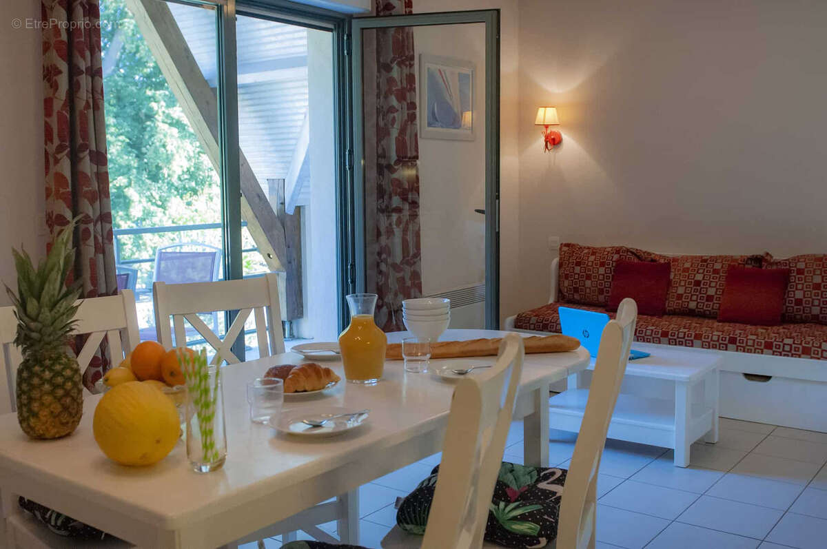 Investissement sous bail commercial Rendement : 6,62 % - photo 2