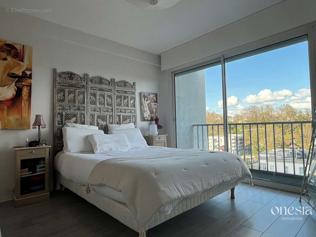 Appartement à BILLERE