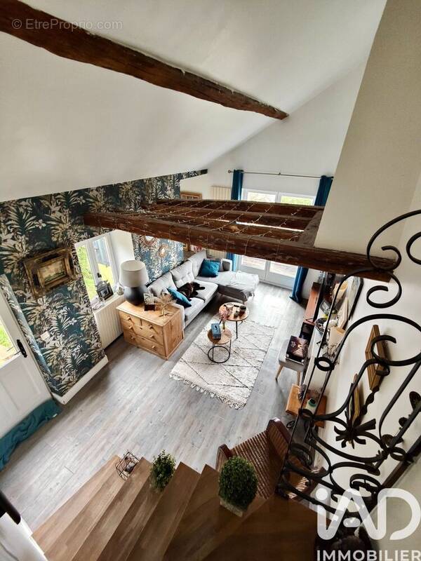 Photo 1 - Maison à NEAUPHLE-LE-CHATEAU