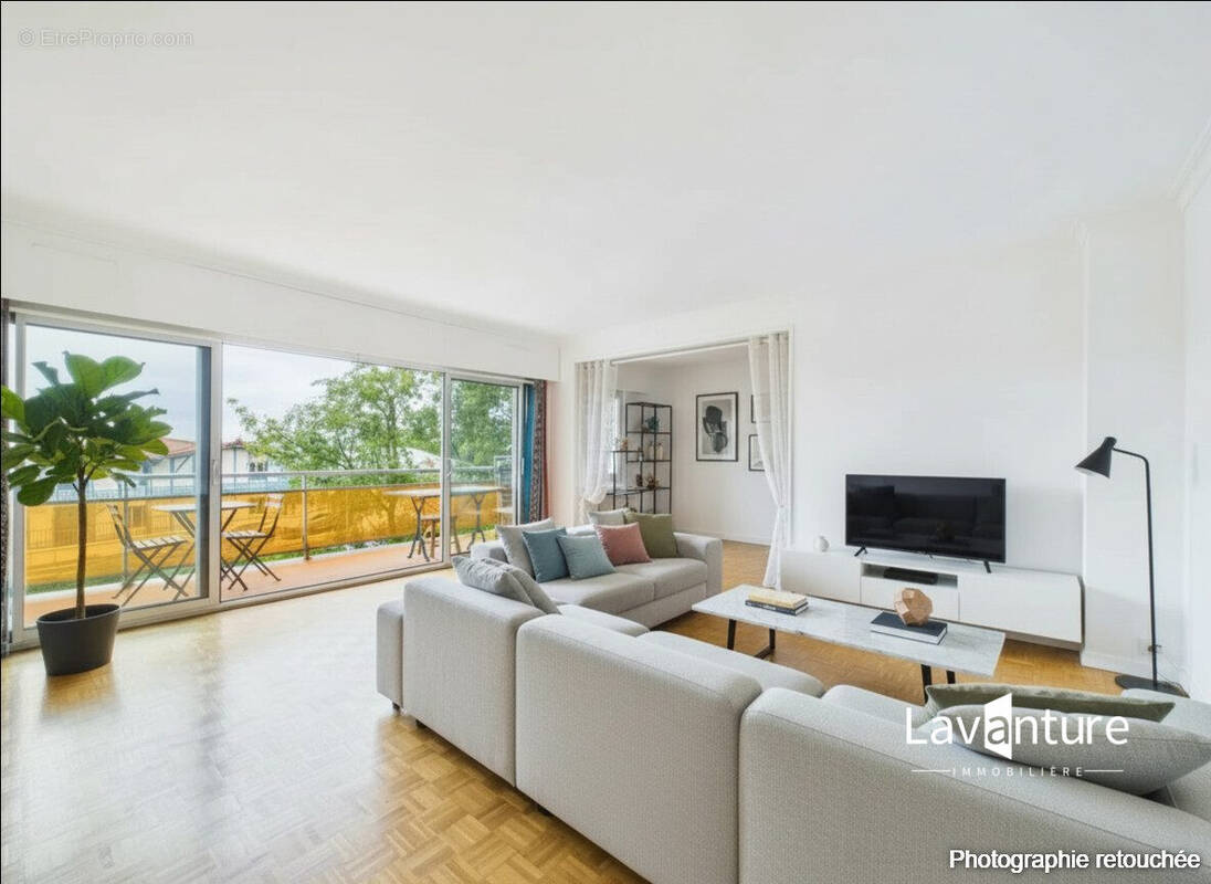 Appartement à LE PLESSIS-ROBINSON