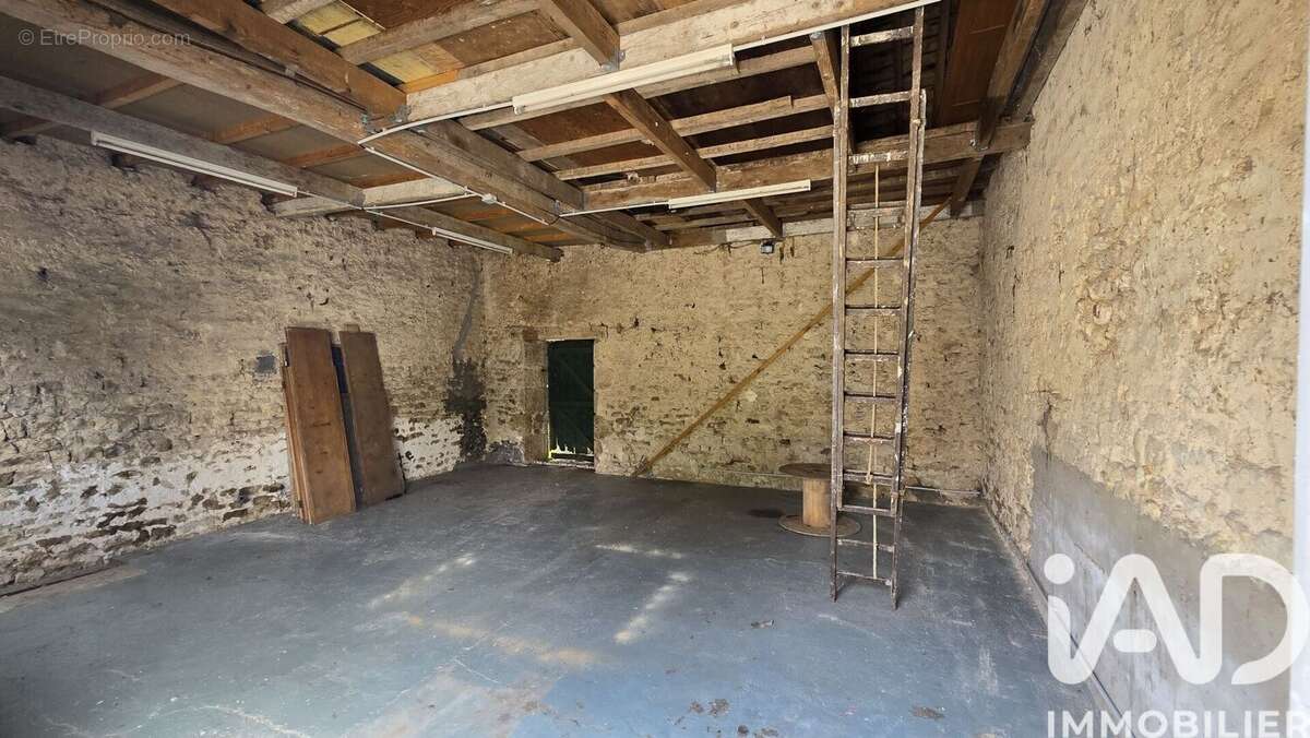 Maison 60 m² à Villampuy  - photo 4