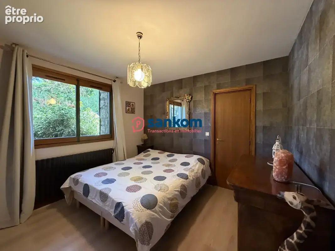 Maison 7 pièces 221 m² à vendre à Coubon (43700) - photo 9
