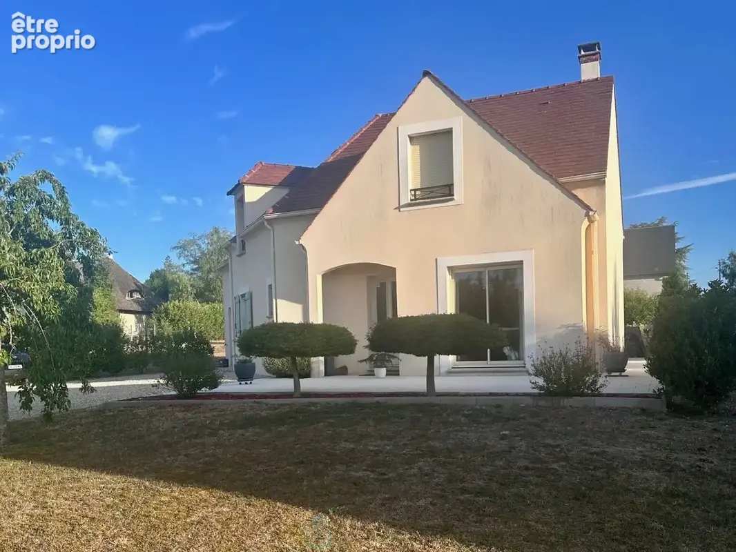 Espace, confort et verdure : une maison familiale prête à vivre - photo 2