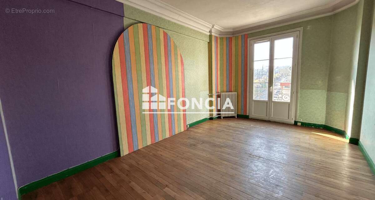 Appartement à SAINT-ETIENNE