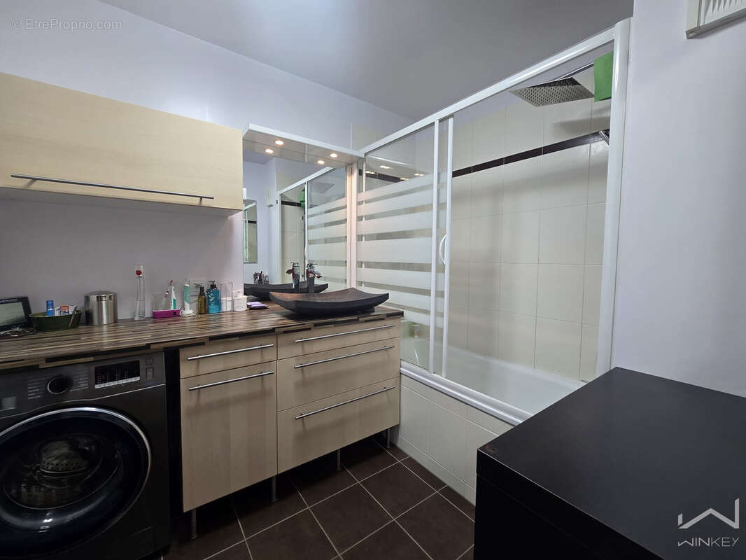 Appartement à VILLENEUVE-LE-ROI