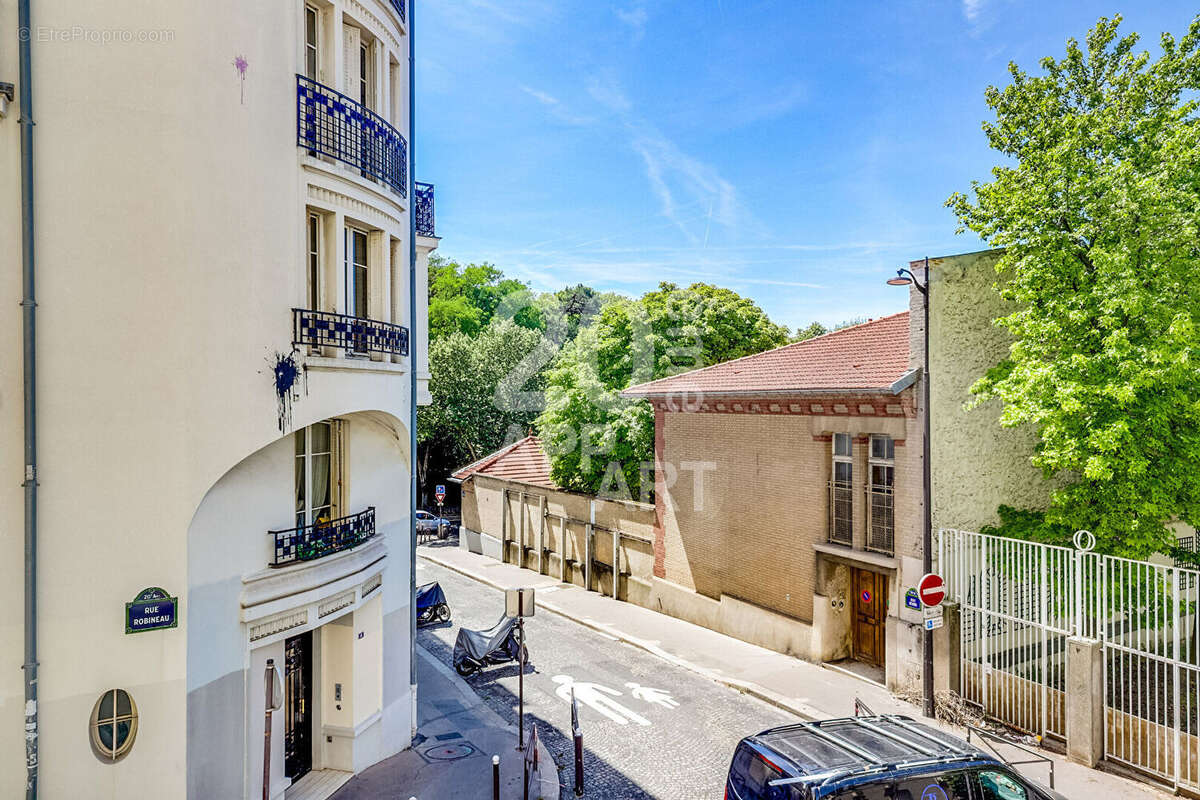 Appartement à PARIS-20E