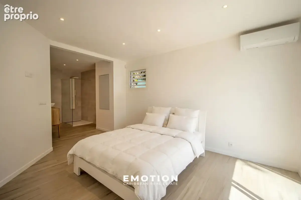 Villa T6 - 250 m2 - 1er Ligne vue à 180o sur la mer. - photo 11