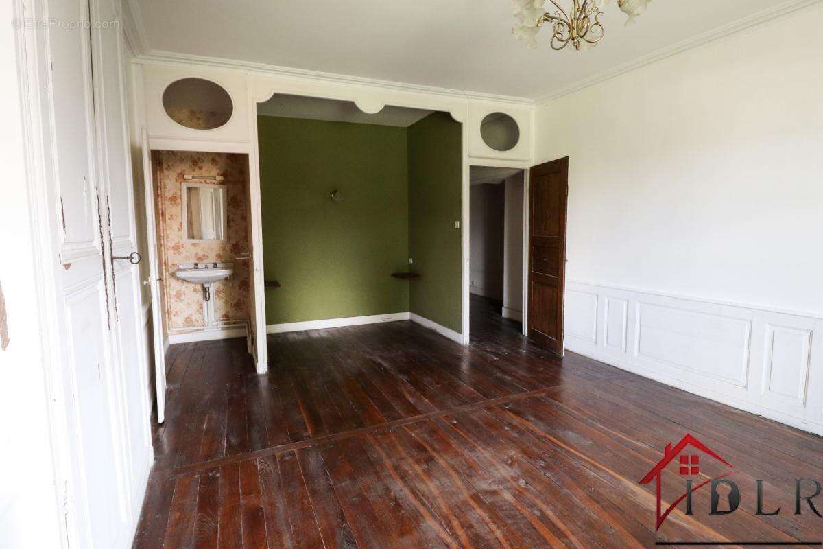 Maison à BOURBONNE-LES-BAINS