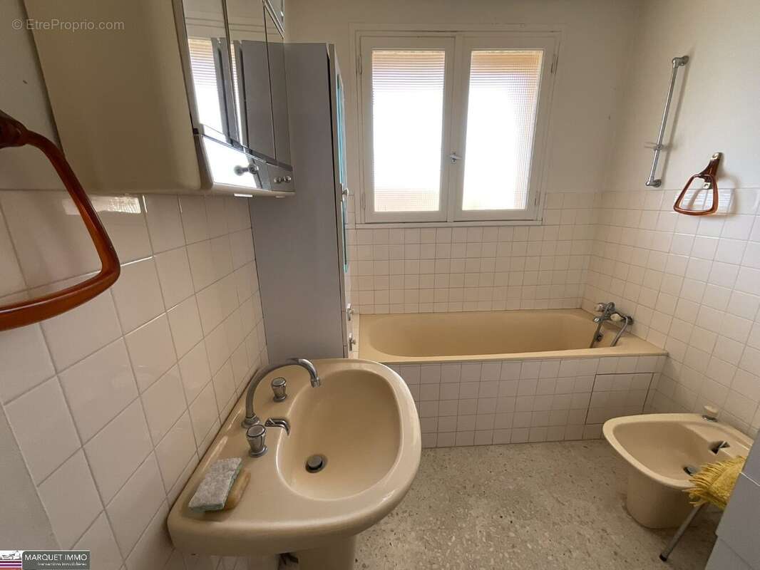 Appartement à BEZIERS