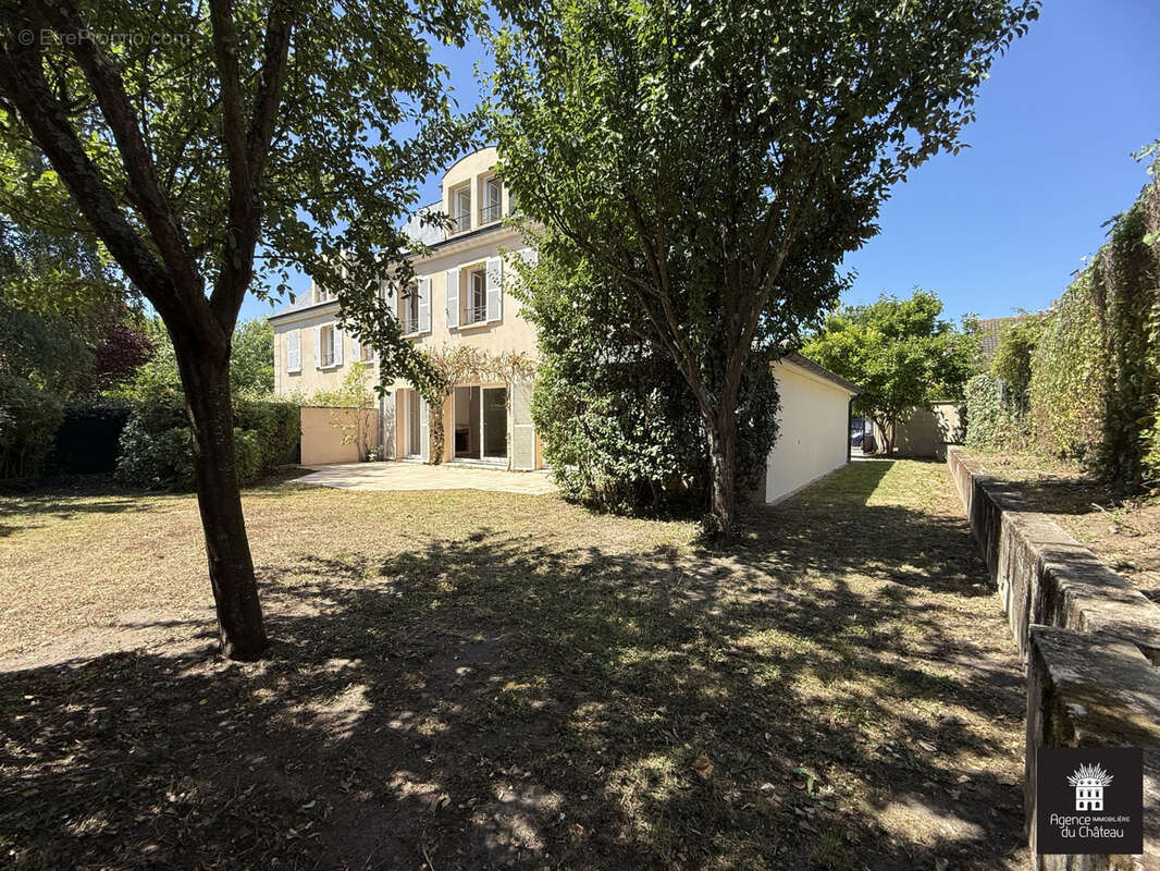 Maison à LE CHESNAY