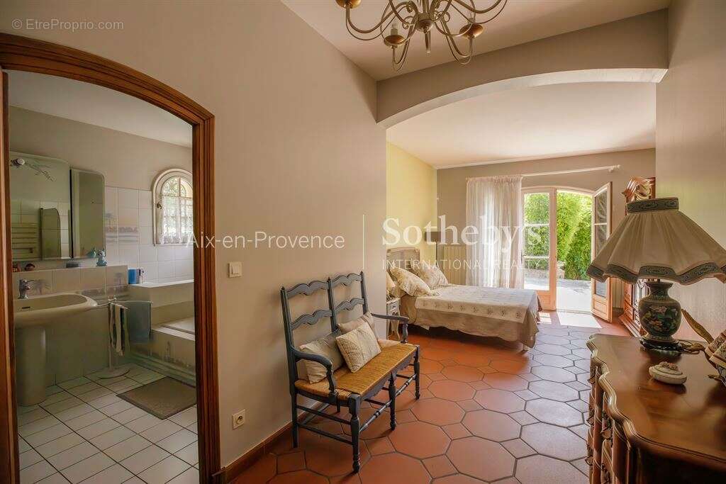 Maison à AIX-EN-PROVENCE