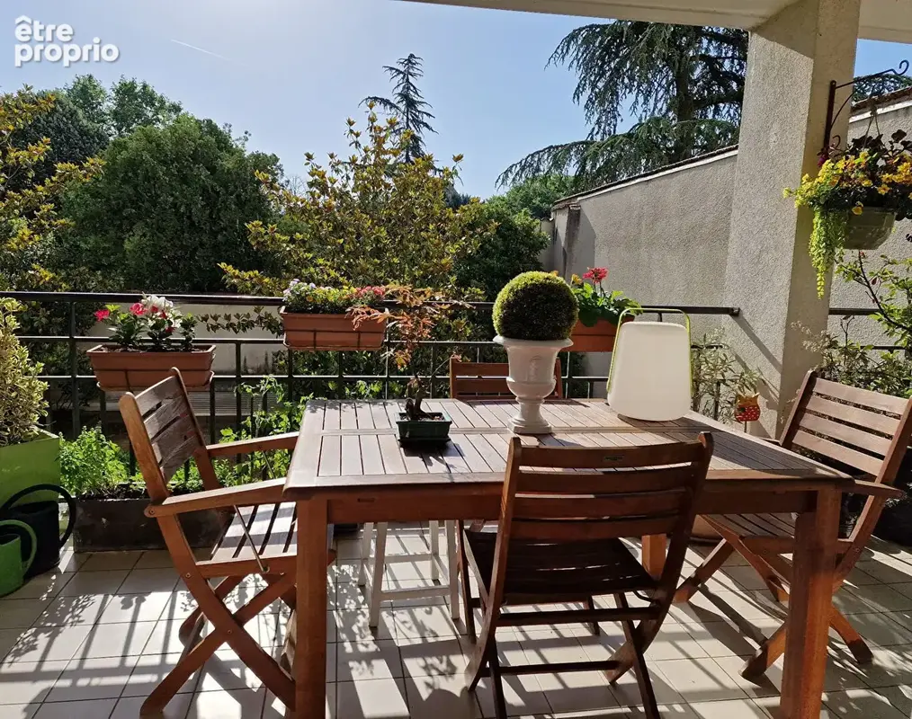 Appartement à LYON-3E