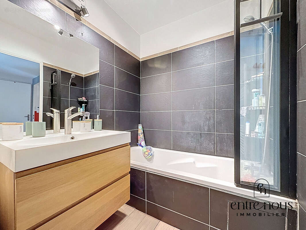 Photo 7 - Appartement à GRIGNY