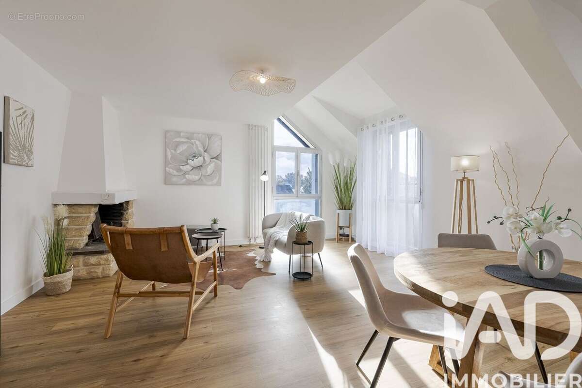 Photo 2 - Appartement à LA CHAPELLE-SUR-ERDRE