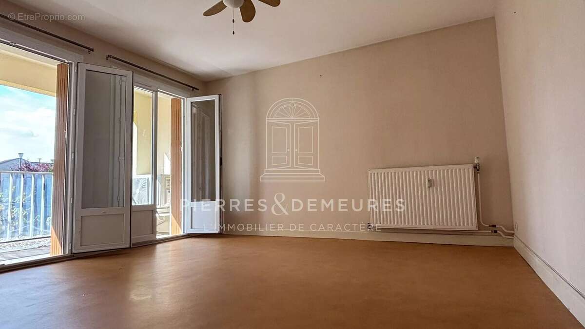 Appartement t2 climatise en rez-de-chaussee - photo 7