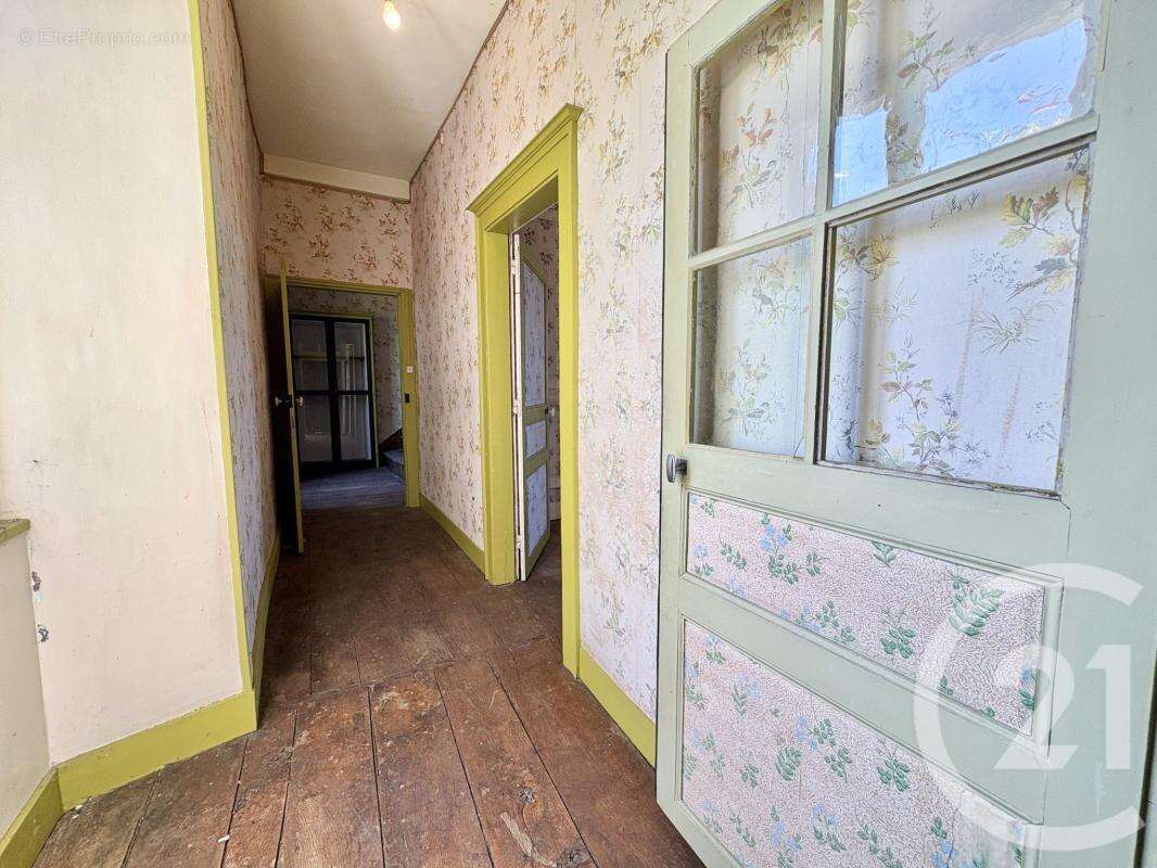 Maison 90 m² à Peyrat-De-Bellac  - photo 25