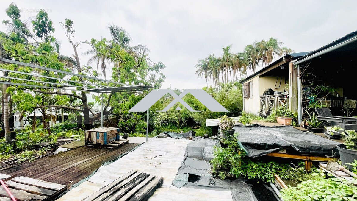 Maison à SAINT-PHILIPPE