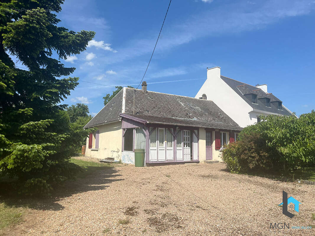 Maison à FRESNAY-LE-COMTE